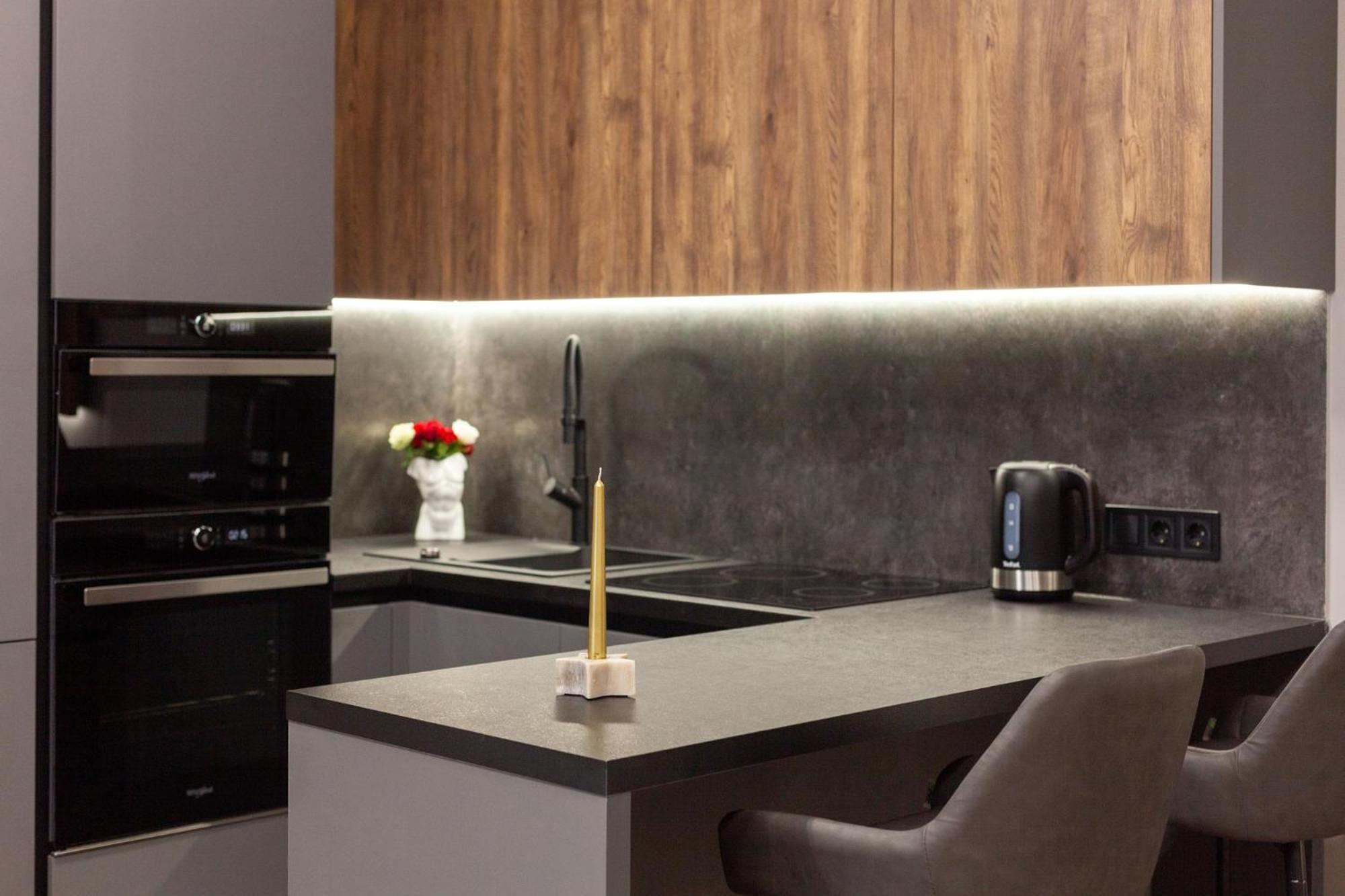 Royal Vip Jacuzzi Apart Lviv Exterior foto